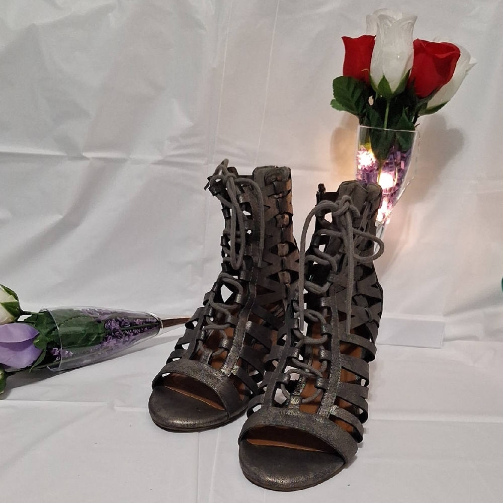 Crown Vintage Shimmering Silver Lace-Up Heels